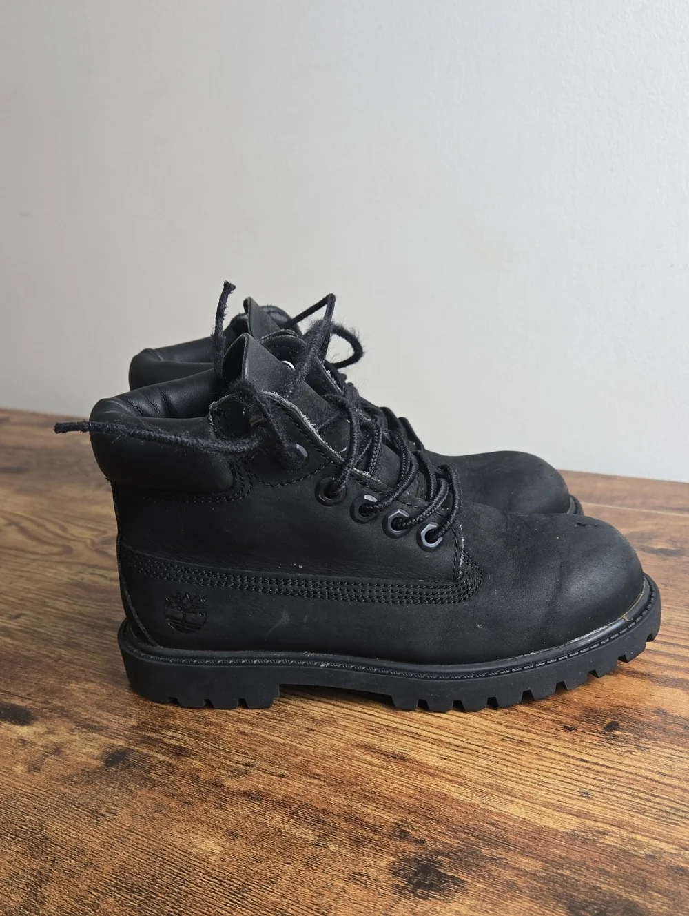 TIMBERLAND Little Kids' 6 Inch Premium Boots Sz 12 Toddler Black Nubuck Leather